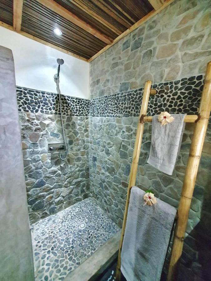 Villa Ilo Komba Nosy Komba Bagian luar foto